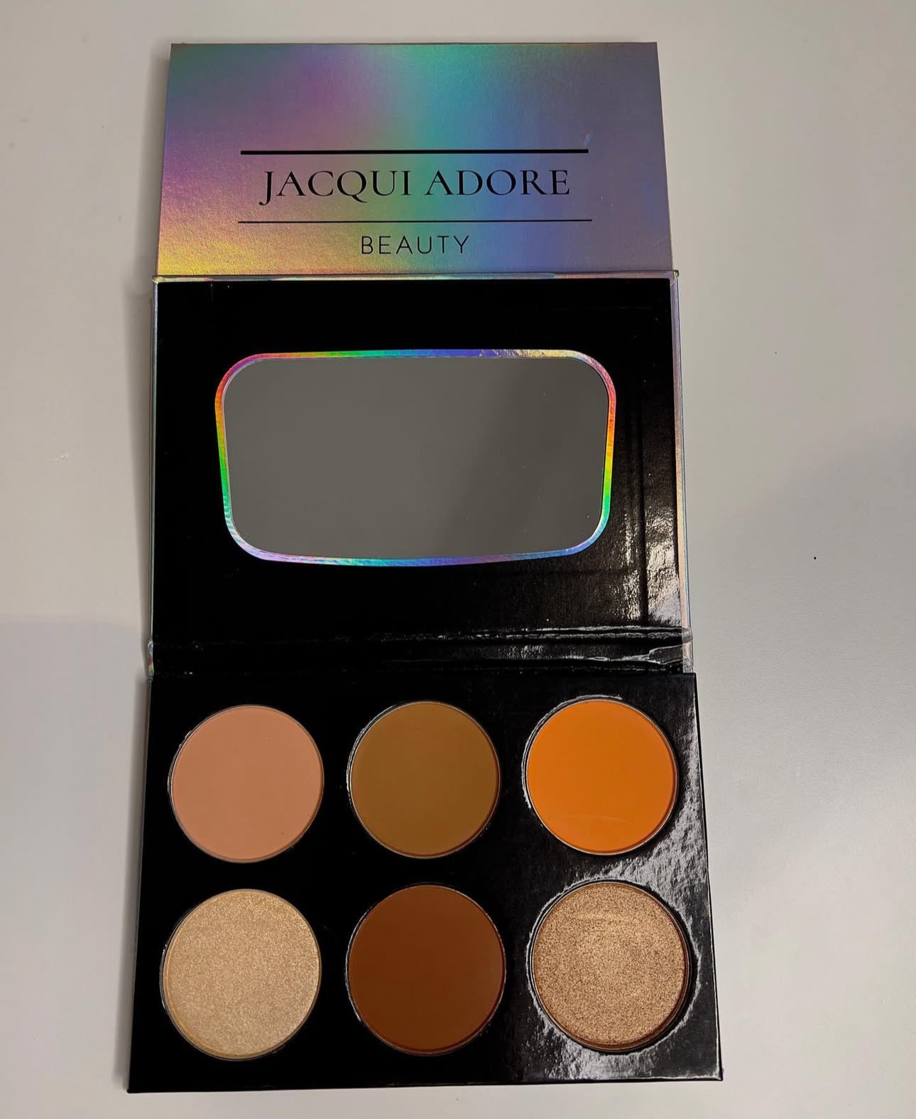 JACQUI ADORE BEAUTY CONTOUR PLAETTE, WATERPROOF